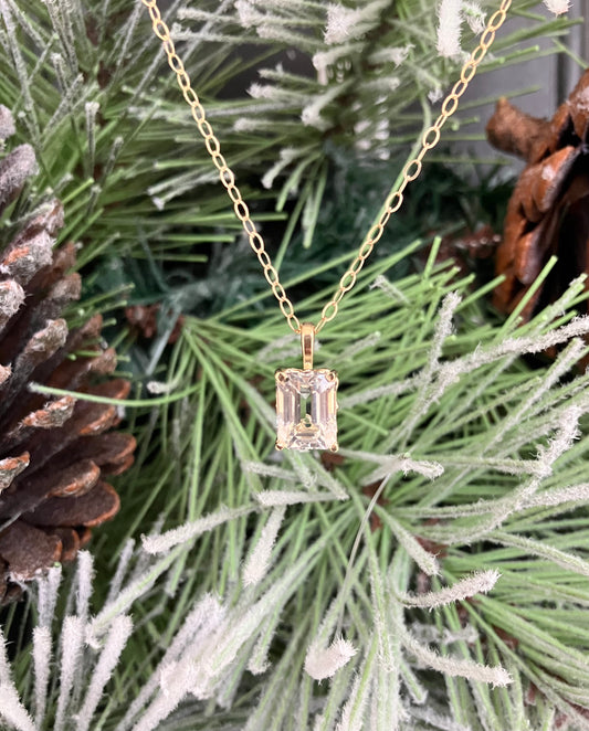 Yellow Gold & White Topaz Necklace