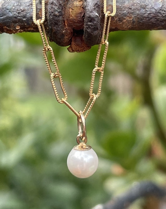Paper Clip Chain Pearl Necklace
